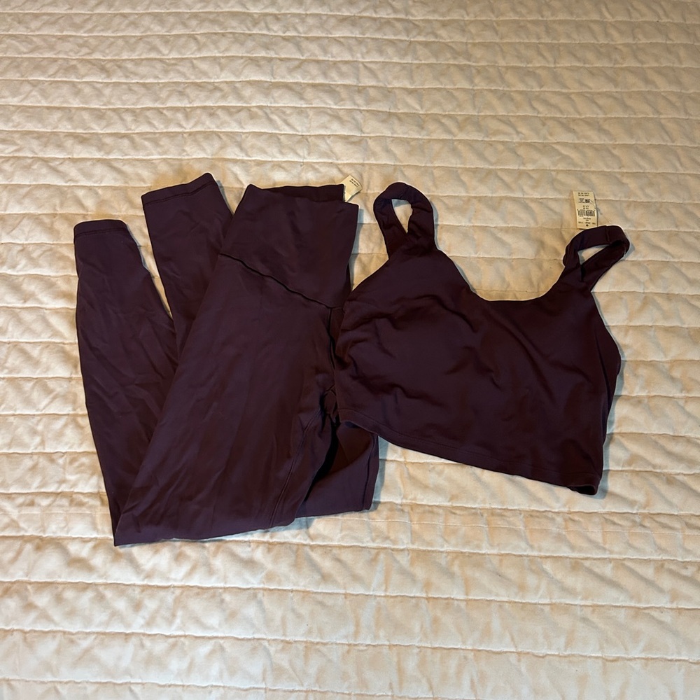 Offline by Aerie Real Me Xtra 7/8 legging/low key longline sports bra set - Picture 2 of 11